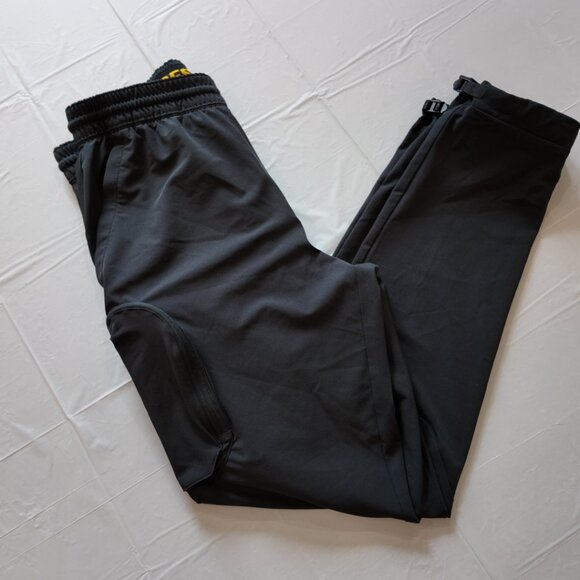 Under Armour Men's Project Rock Woven Cargo Pants - Black - Size L - Picture 10 of 11